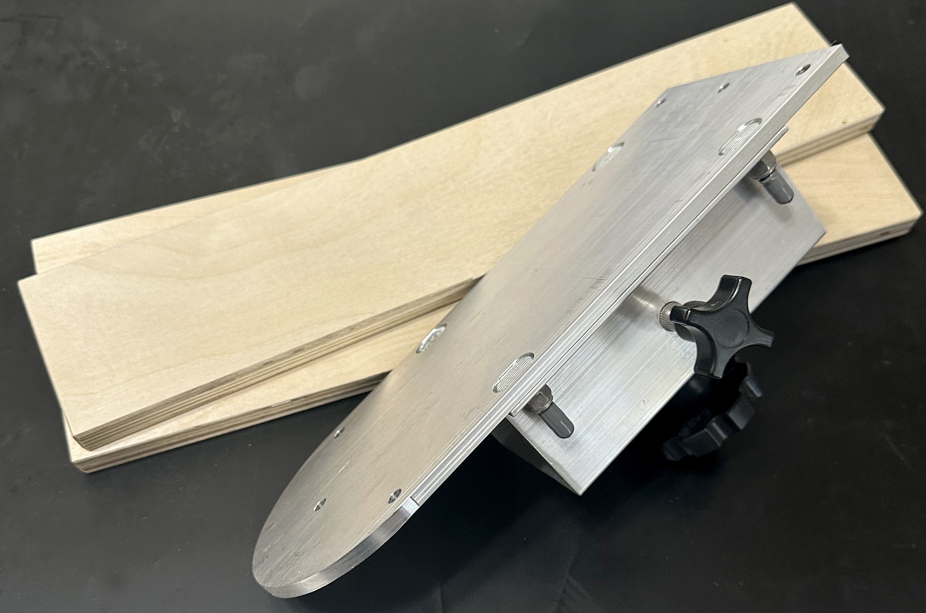 Durable bracket and platen foundation